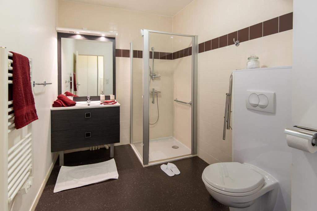 Terres De France - Appart Hotel Rouen Flaubert רואן מראה חיצוני תמונה